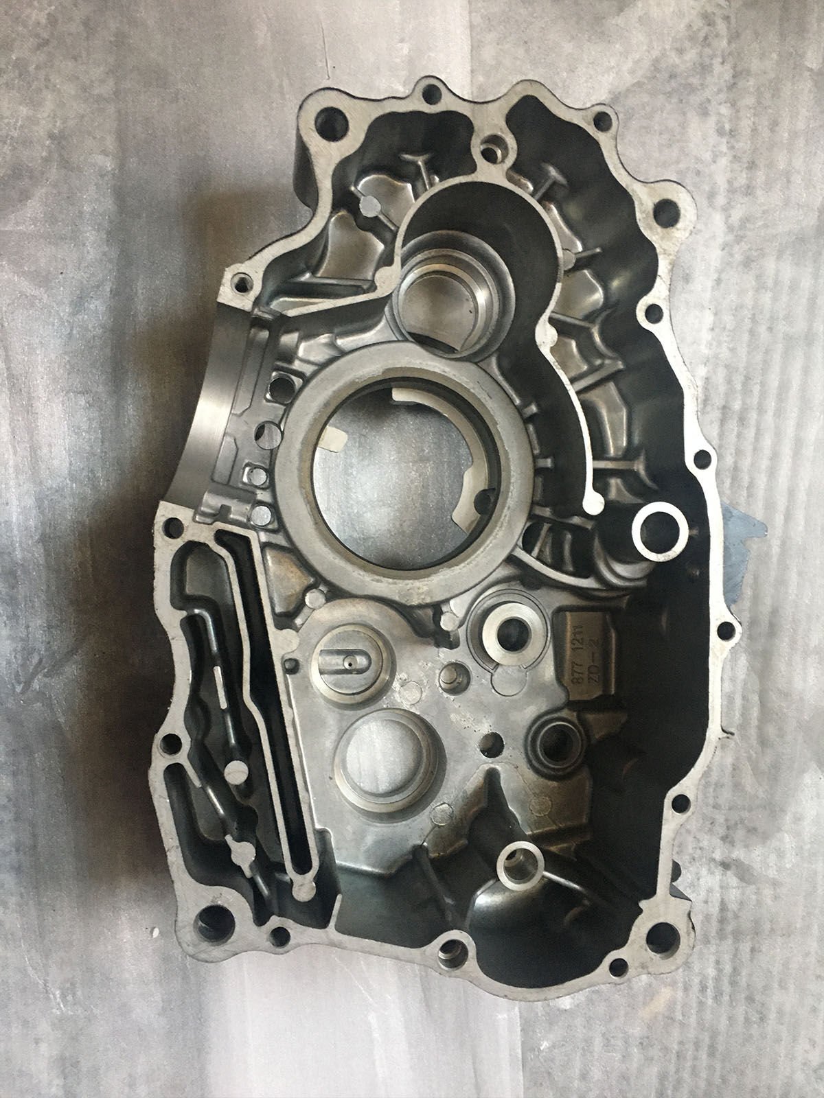 Yuki İzci 250 Motor Bloğu Sol