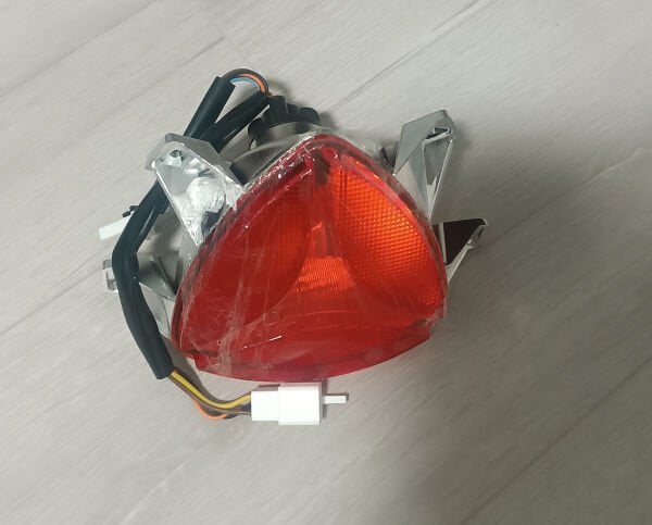 Yuki YK-50 Spark Park Stop