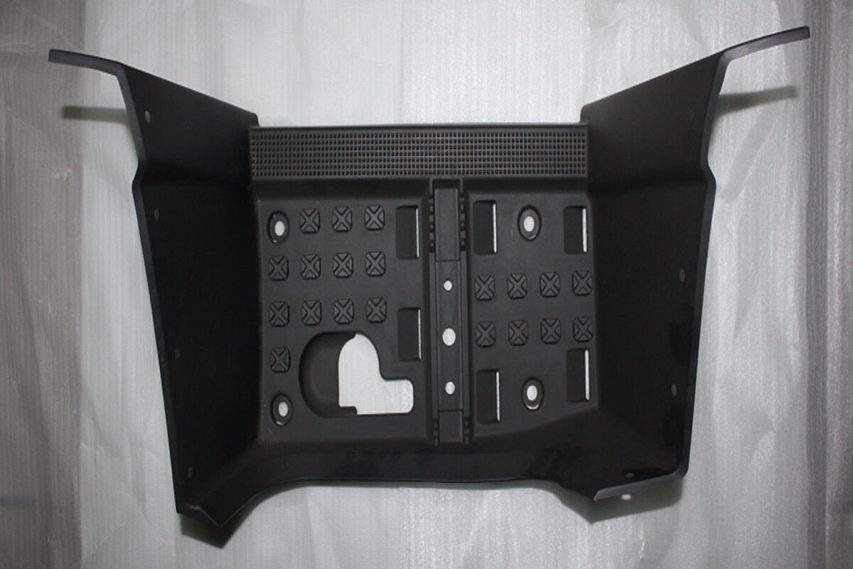 Yuki Loncin LX200 Atv Tract 250 Basamak Plastigi