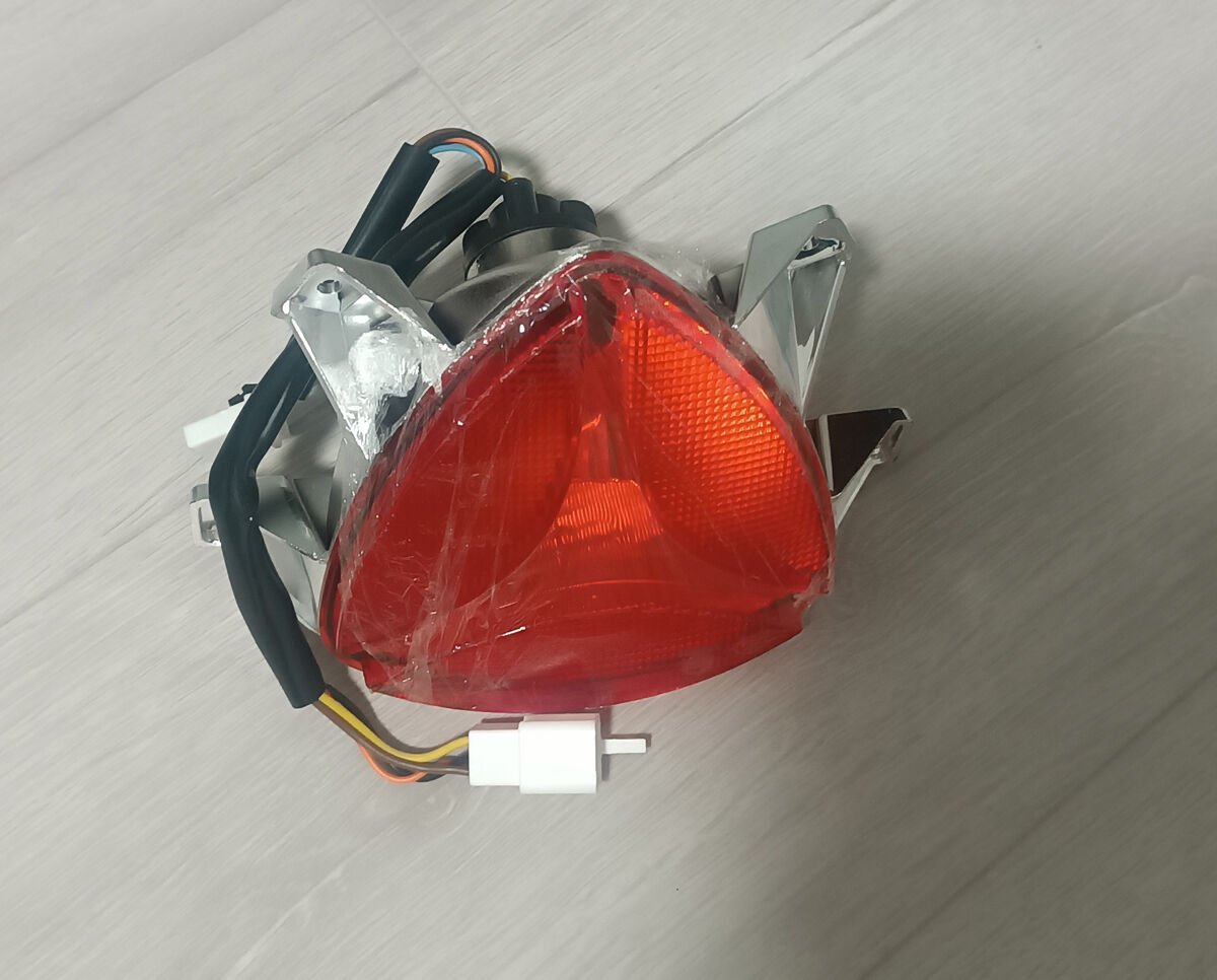 Yuki YK-50 Spark Park Stop