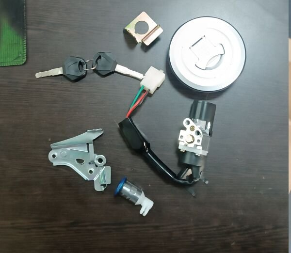 Yuki Hammer 50 Kontak Anahtar Seti