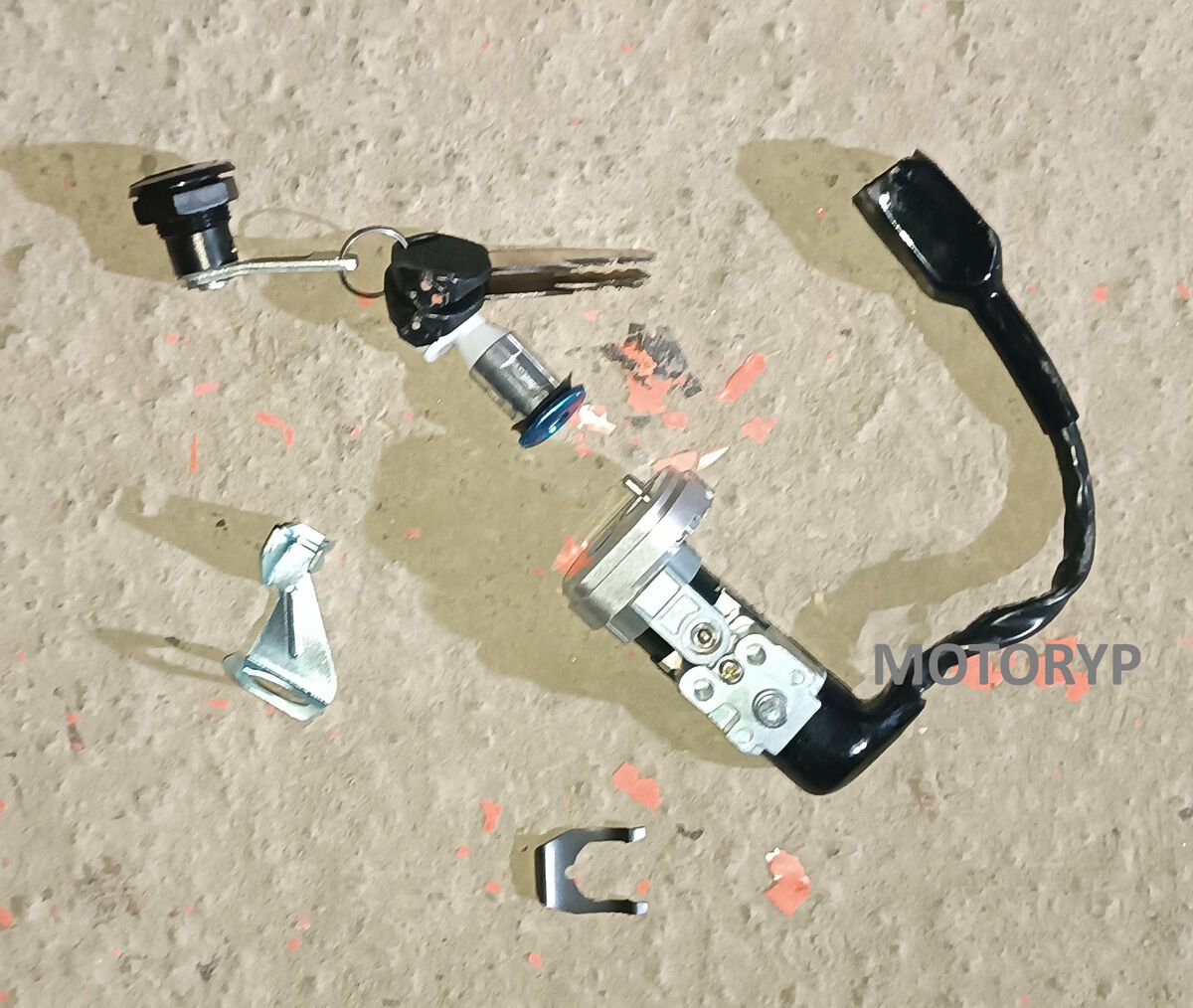 Yuki Route 110 Cup Kontak Anahtar Seti