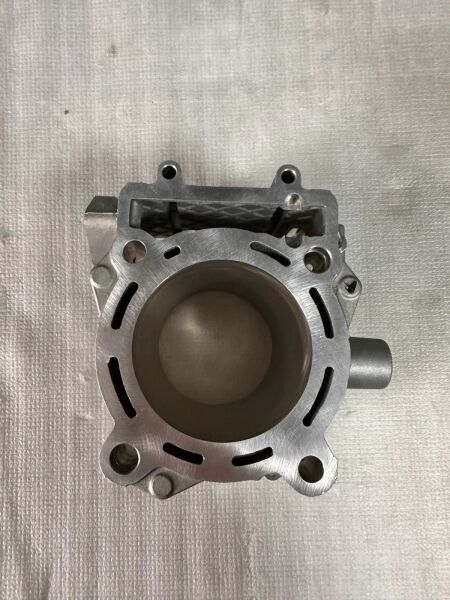 Voge SR4 Silindir