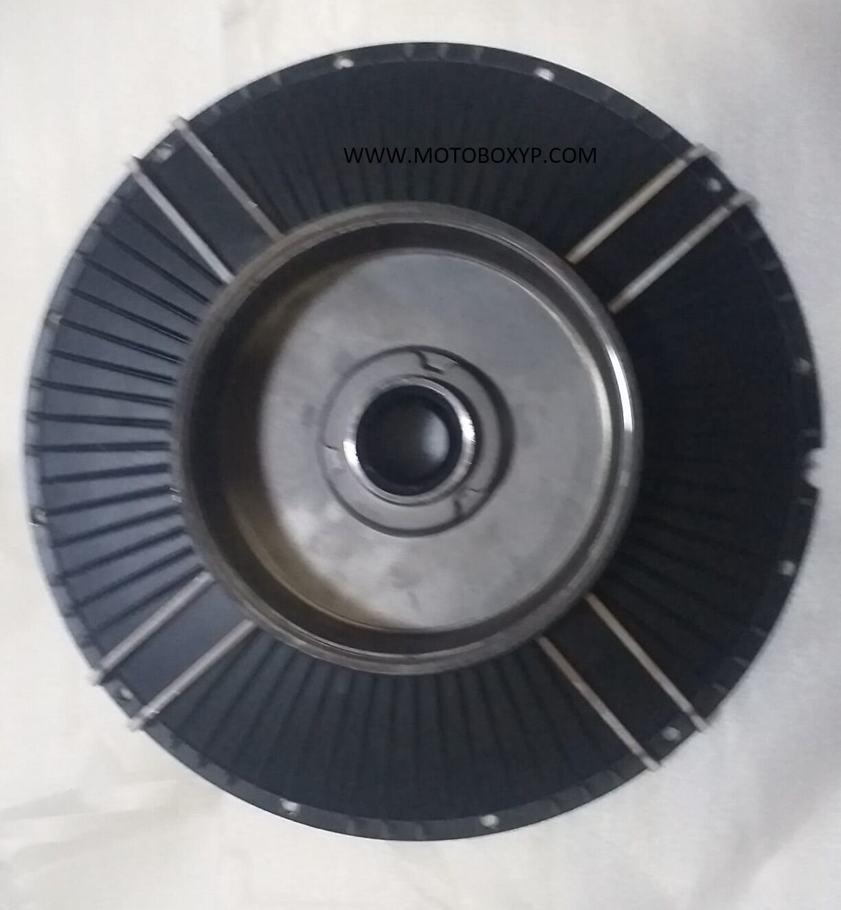 Yuki Leili 6000 Motor Kapağı