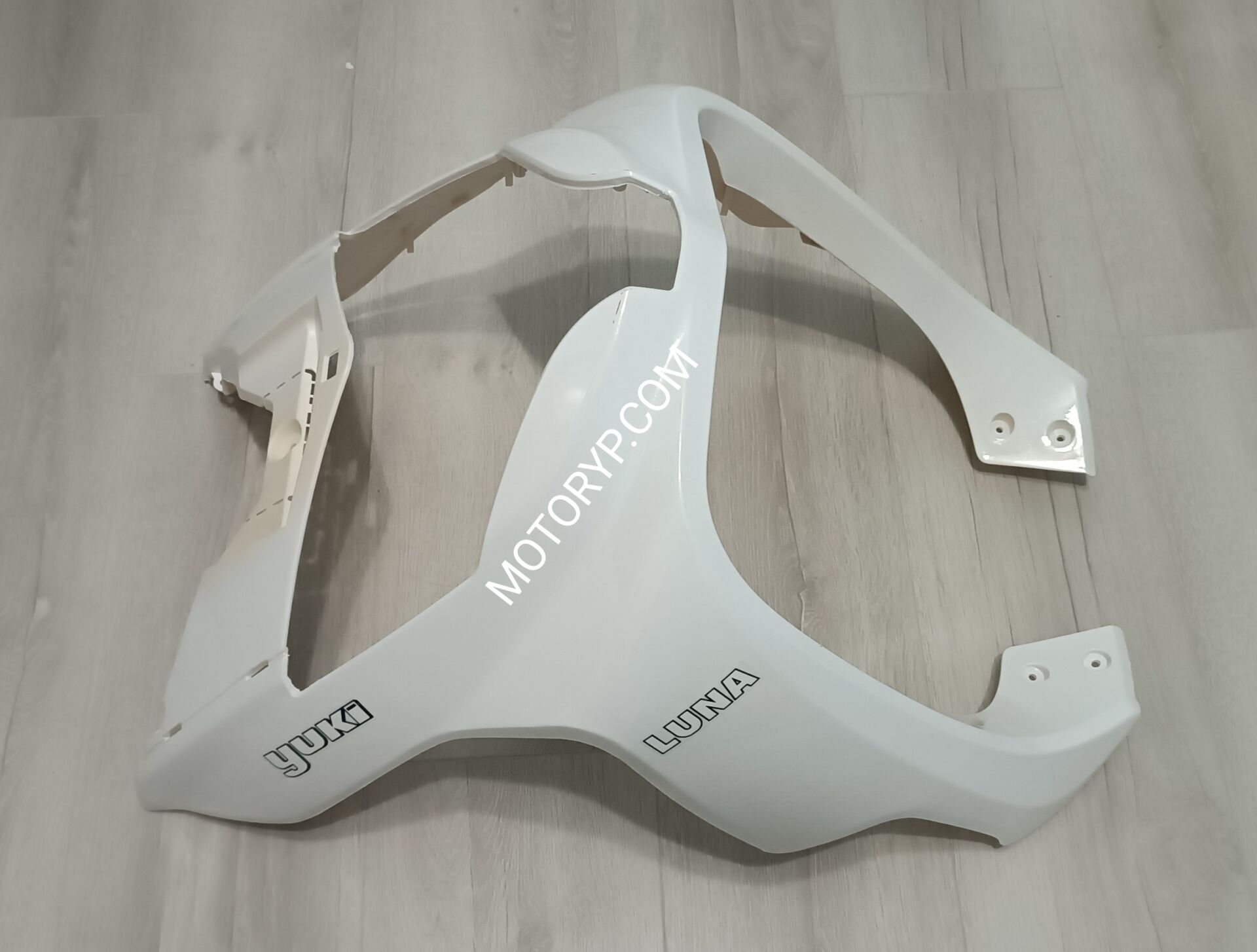 Yuki YK-35 Luna Ön Far Grenajı Beyaz