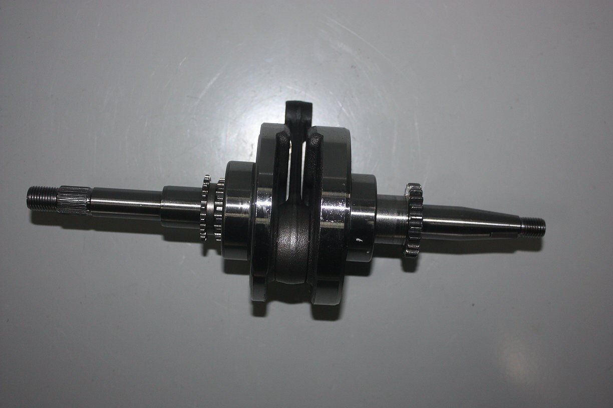 Yuki Casper 50 cc Scooter Krank Komple